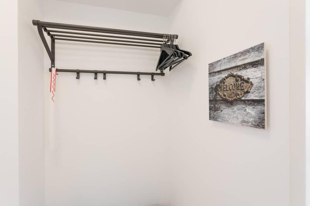 Bright In Hip & High Quality Neighborhood Apartament *